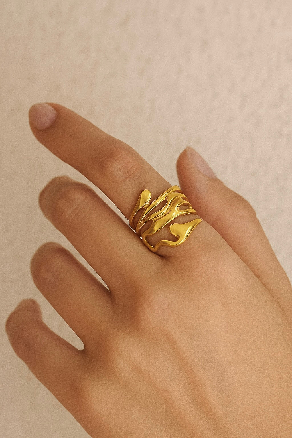 LOLA ring